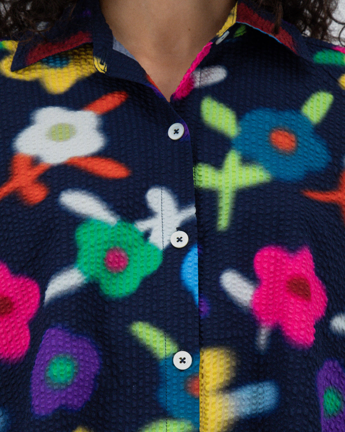 Big Lovely Shirt - Trippy Flowers - Space (Women)