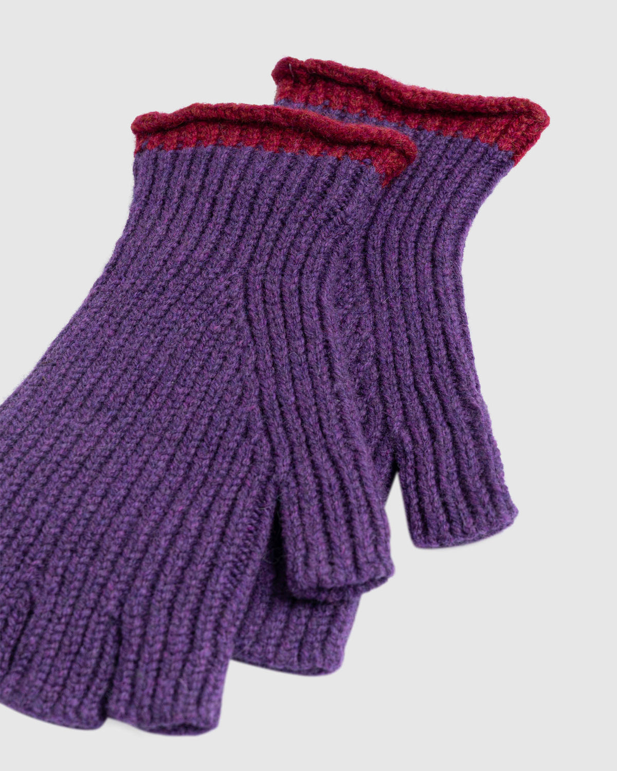 Lost My Fingers Ribbed Gloves - Violet Dreams