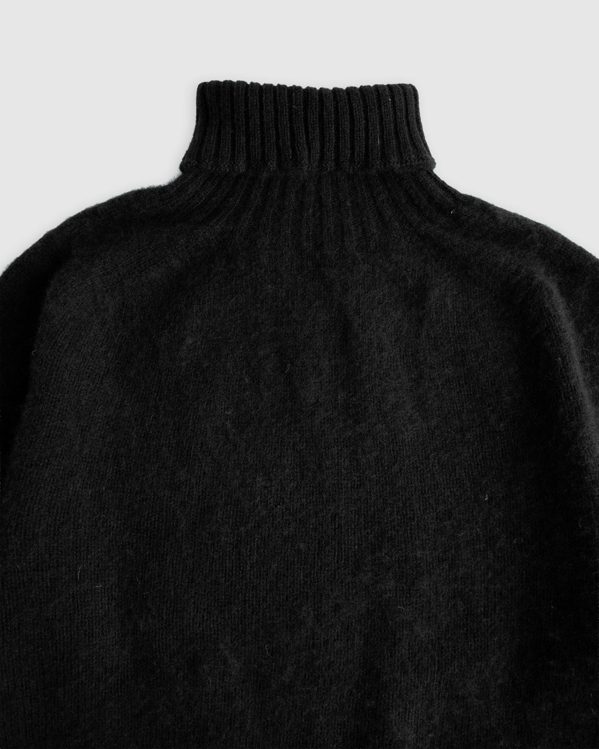Sylvester - Black